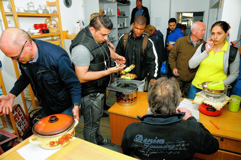 „Die Leute brauchen die Sachen“ DerDom.de